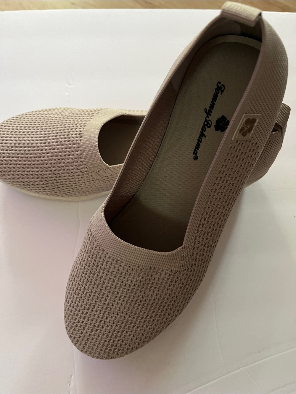 Tommy Bahama Lizzie wedge slip-on women’s loafers